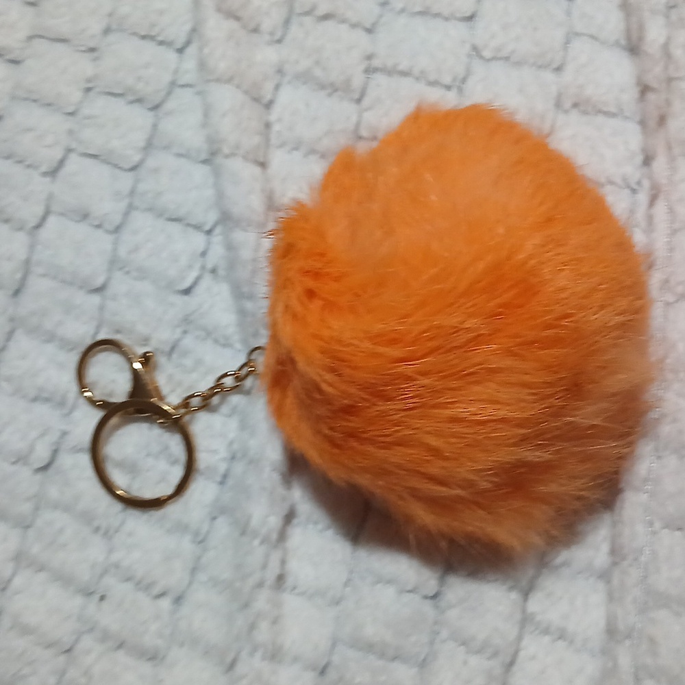 Keychain Fuzzy orange Fashion NIP - Picture 2 of 5